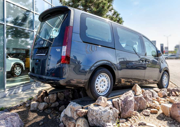 Minivans